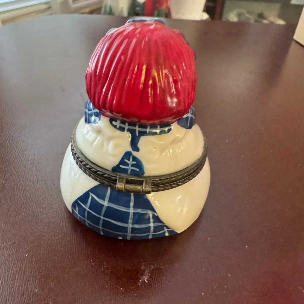 Vintage Porcelain Raggedy Ann Hinged Trinket Box - Picture 3 of 6